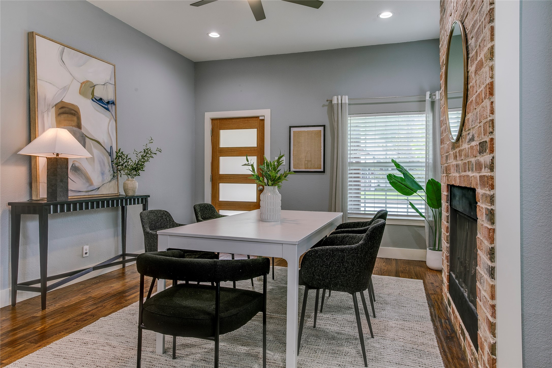 322 S Brighton Avenue Dallas TX 75208
