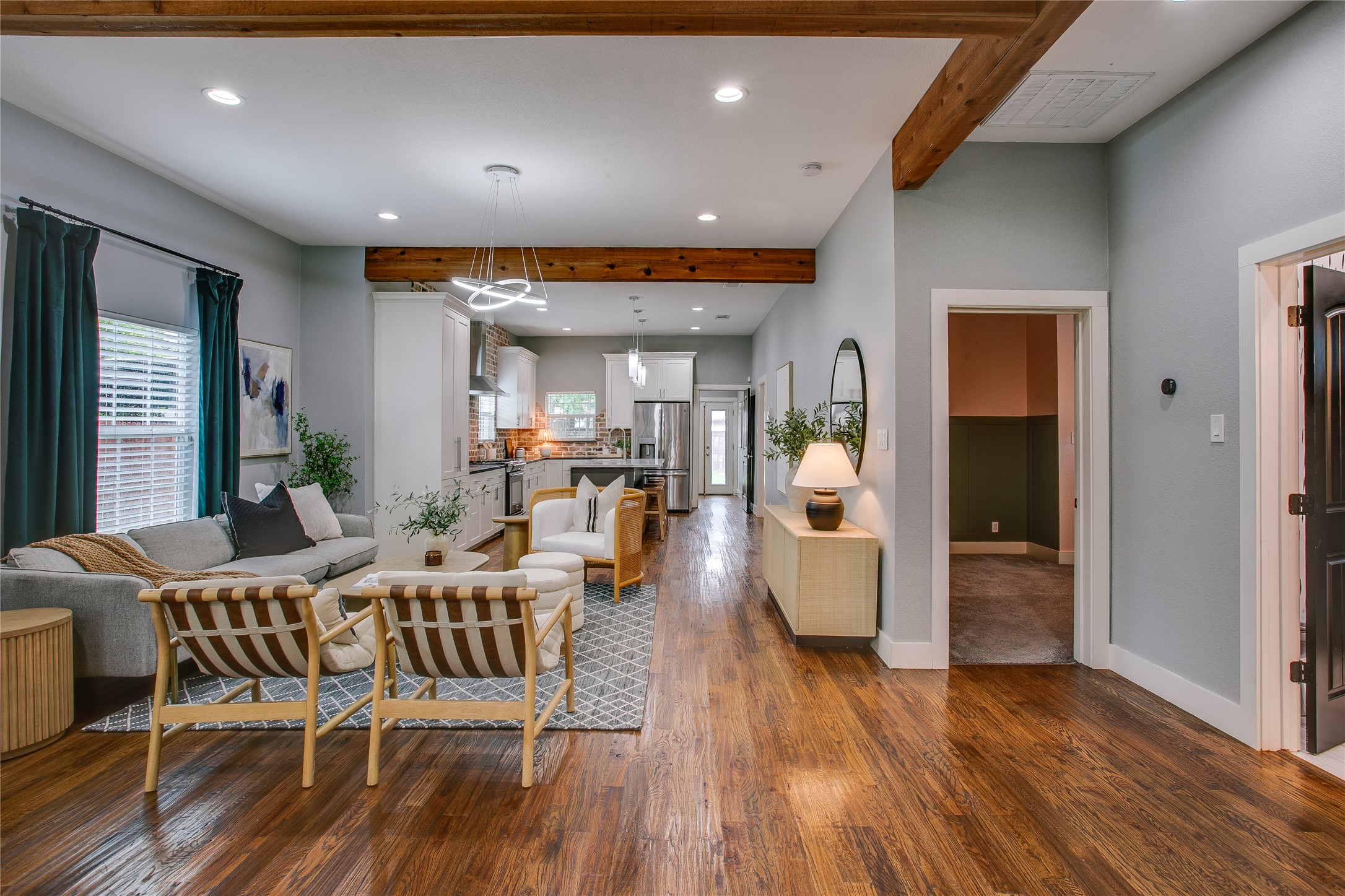 322 S Brighton Avenue Dallas TX 75208
