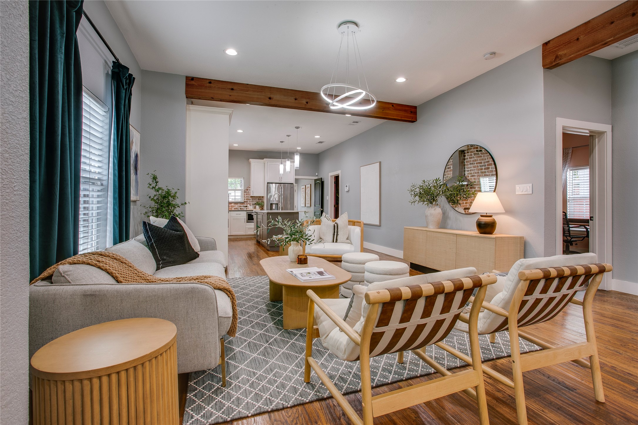 322 S Brighton Avenue Dallas TX 75208