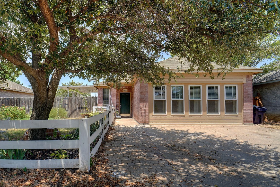 2405 Wildwood Lane Denton TX 76210