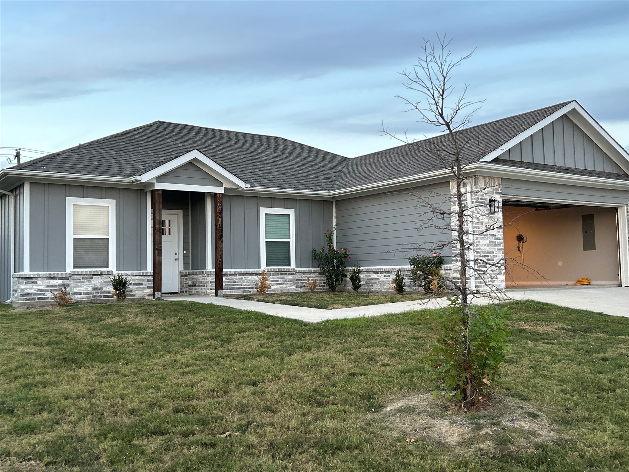 3612 Skylane Avenue Corsicana TX 75110