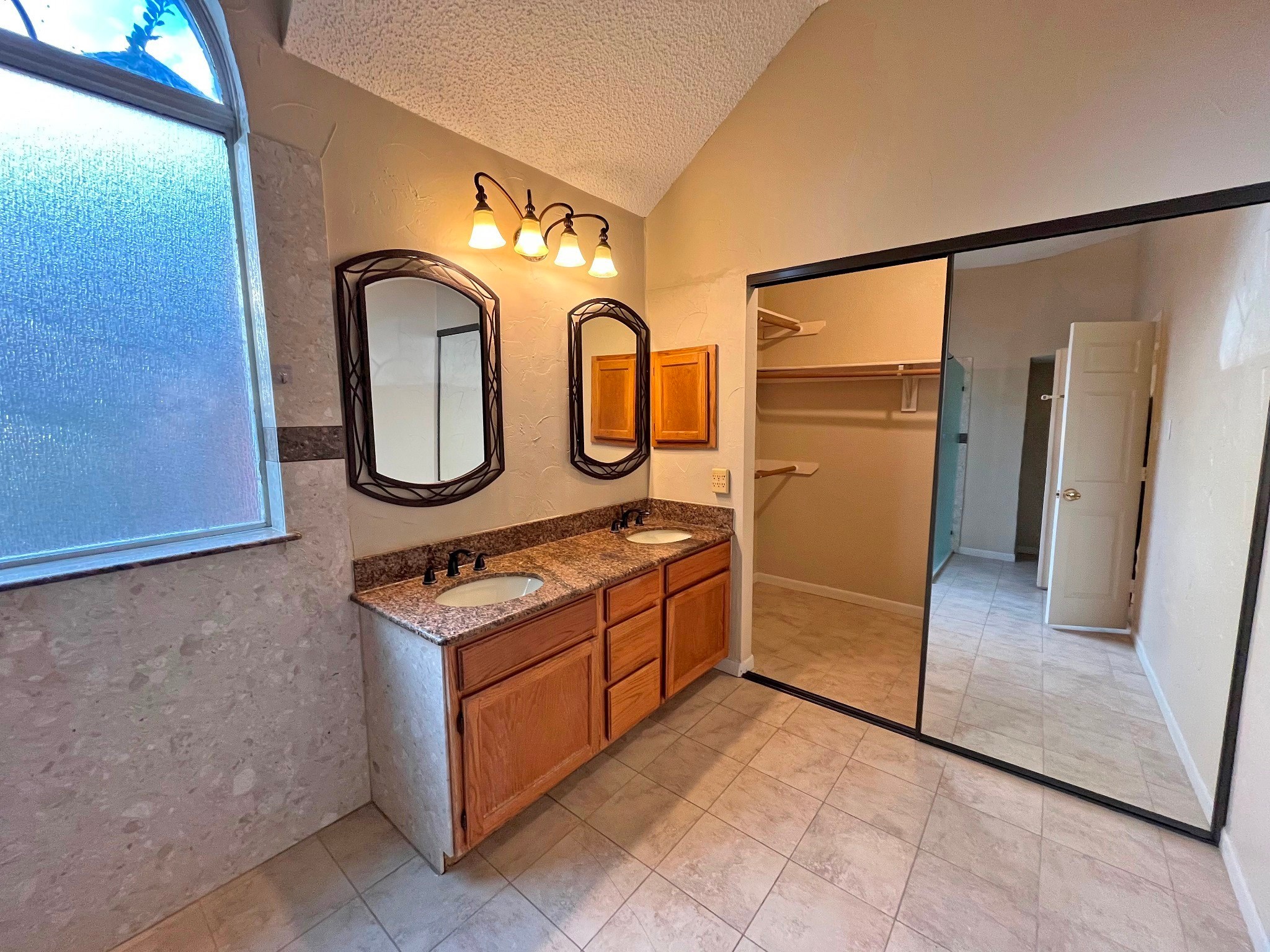 1513 Columbus Drive Rowlett TX 75089