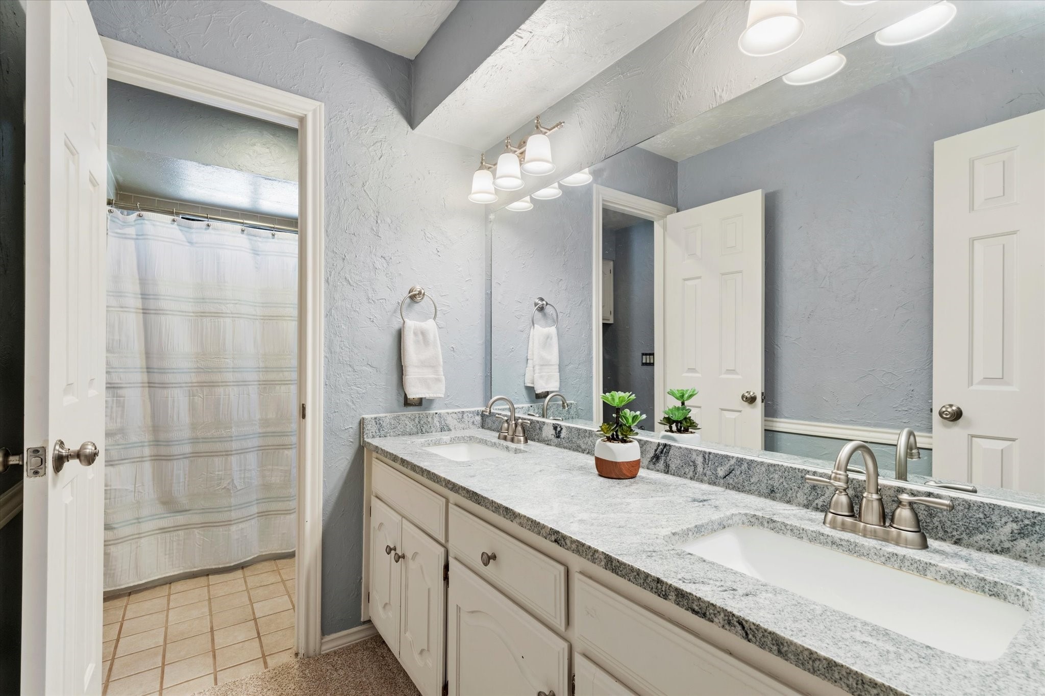 2232 Chadbourne Drive Plano TX 75023
