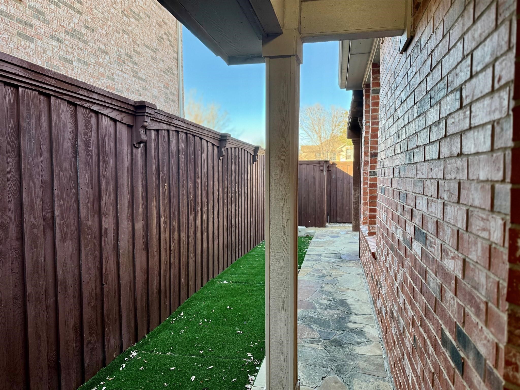 1737 Flowers Drive Carrollton TX 75007