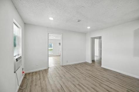 320 T A Carroll Avenue Corsicana TX 75110
