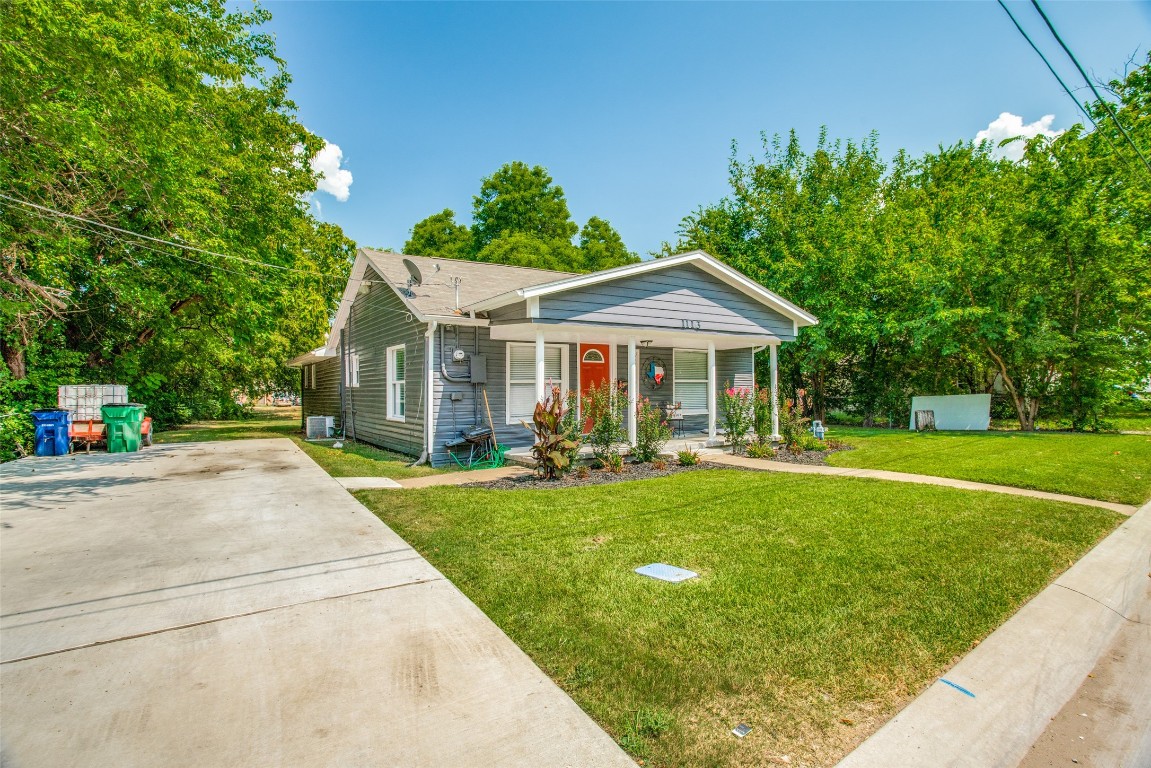 1113 Rockwall Street Mckinney TX 75069
