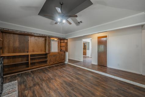 2030 Golf Court Denton TX 76205