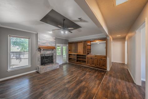 2030 Golf Court Denton TX 76205