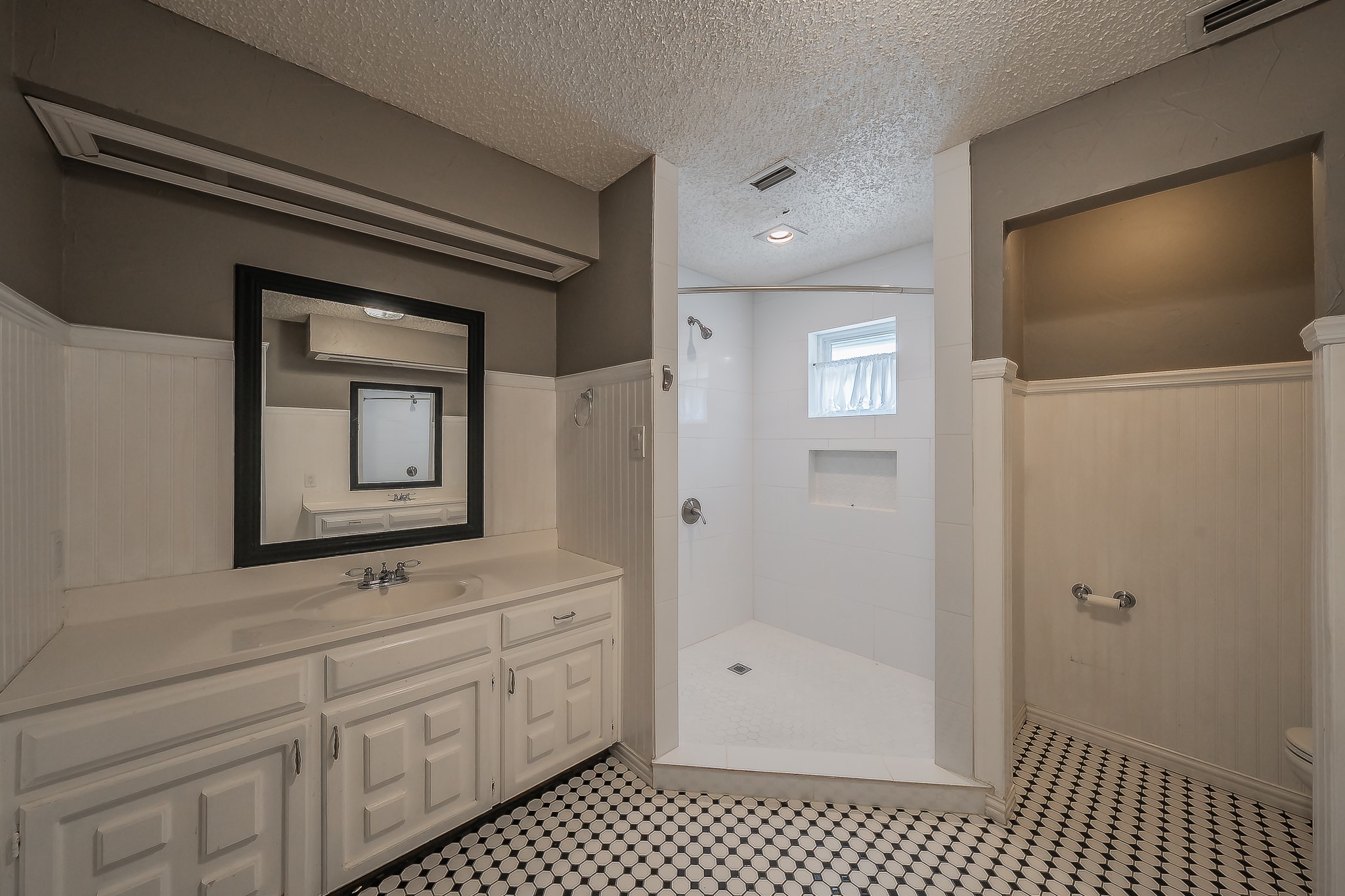 2030 Golf Court Denton TX 76205