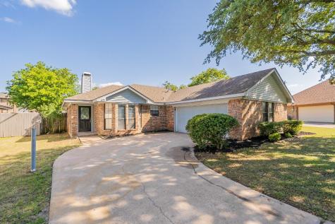421 Odell Street Cleburne TX 76033