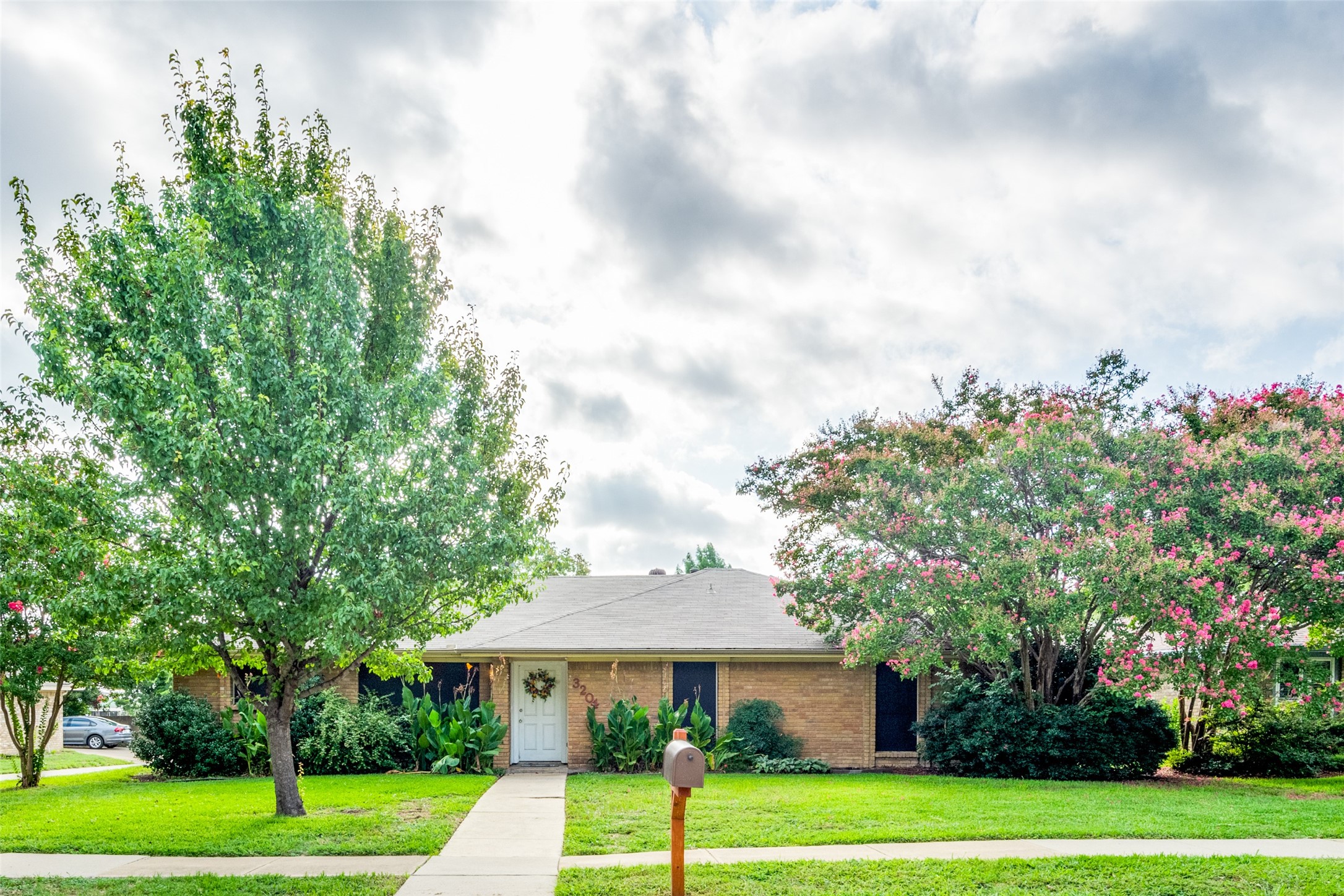 3204 Treehouse Lane Plano TX 75075