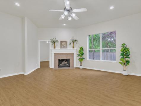 1536 Valley Creek Road Denton TX 76205