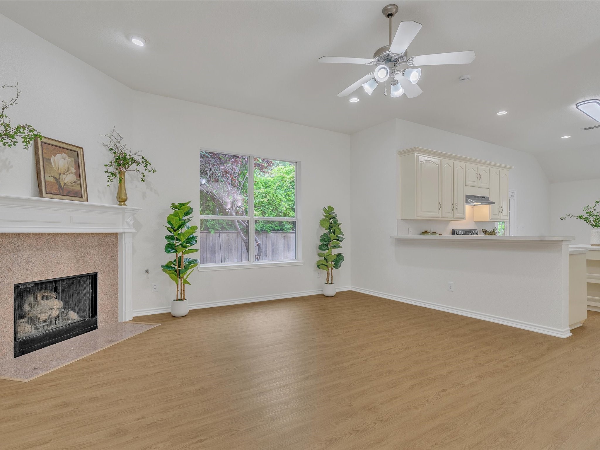 1536 Valley Creek Road Denton TX 76205
