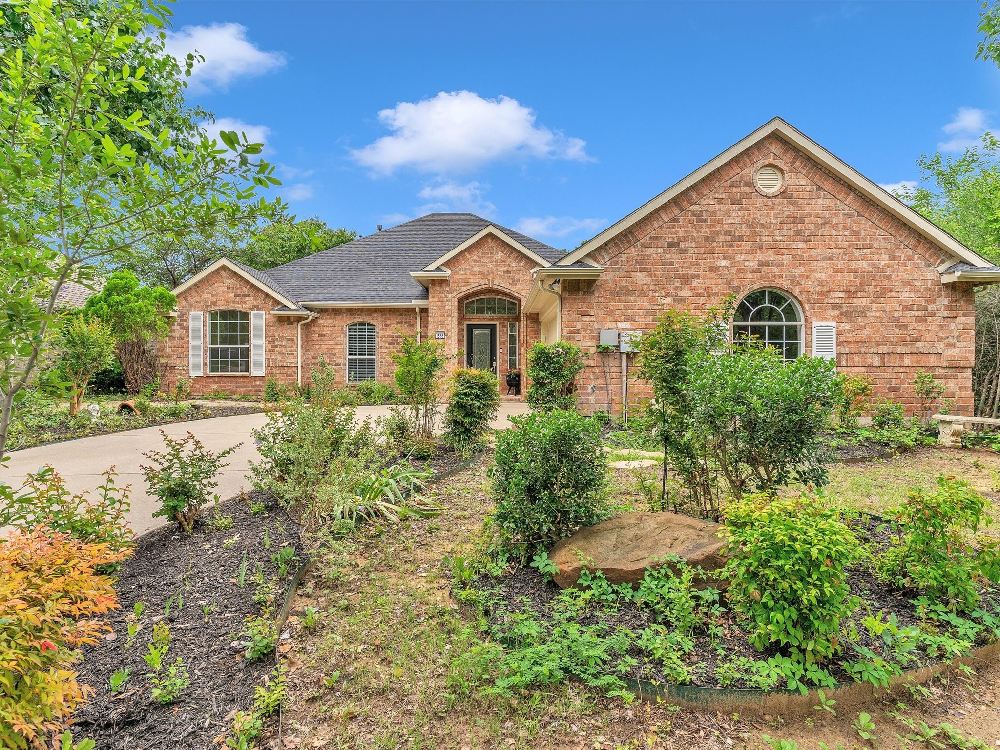 1536 Valley Creek Road Denton TX 76205