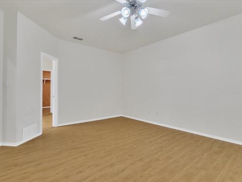 1536 Valley Creek Road Denton TX 76205