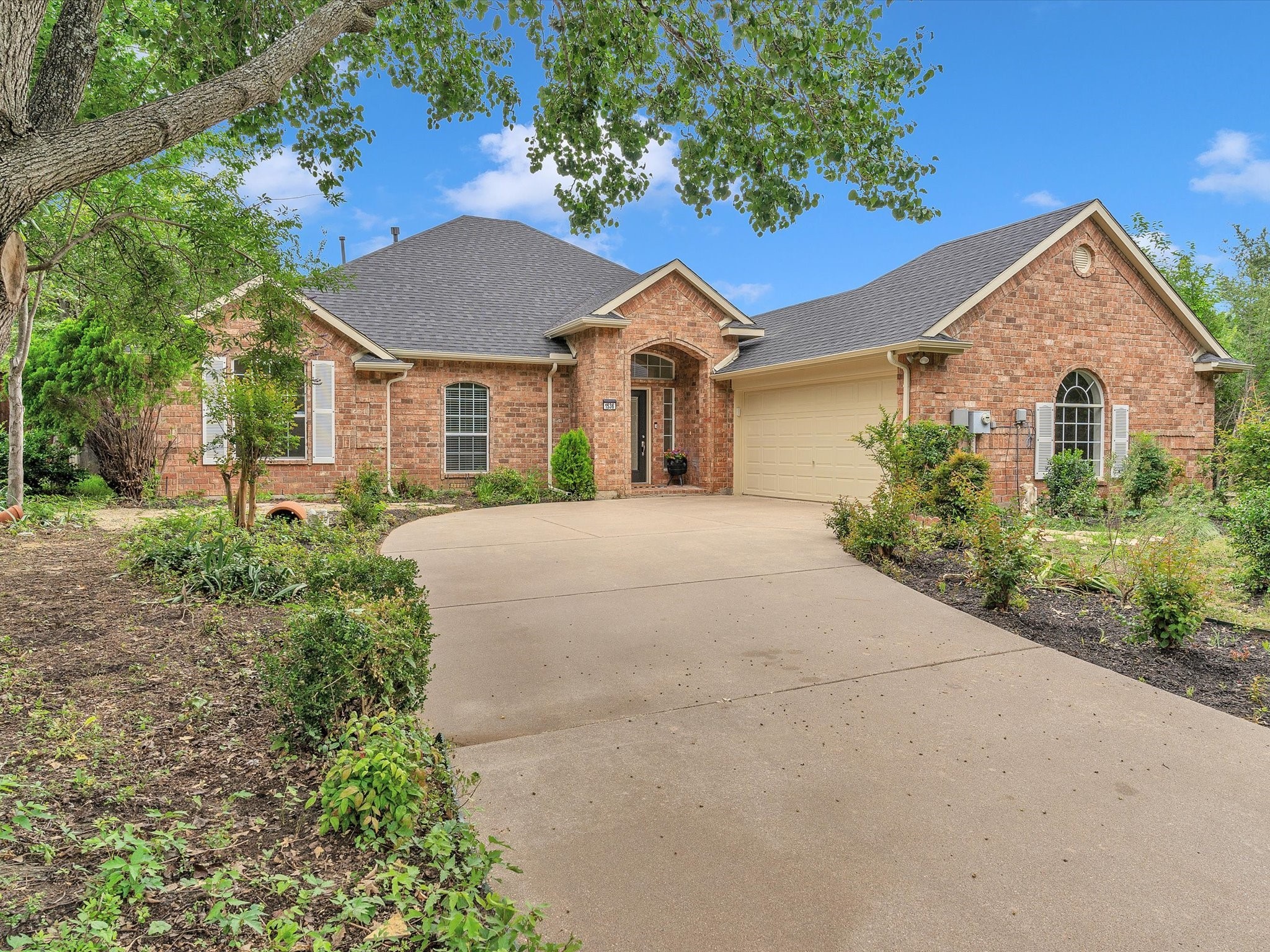 1536 Valley Creek Road Denton TX 76205