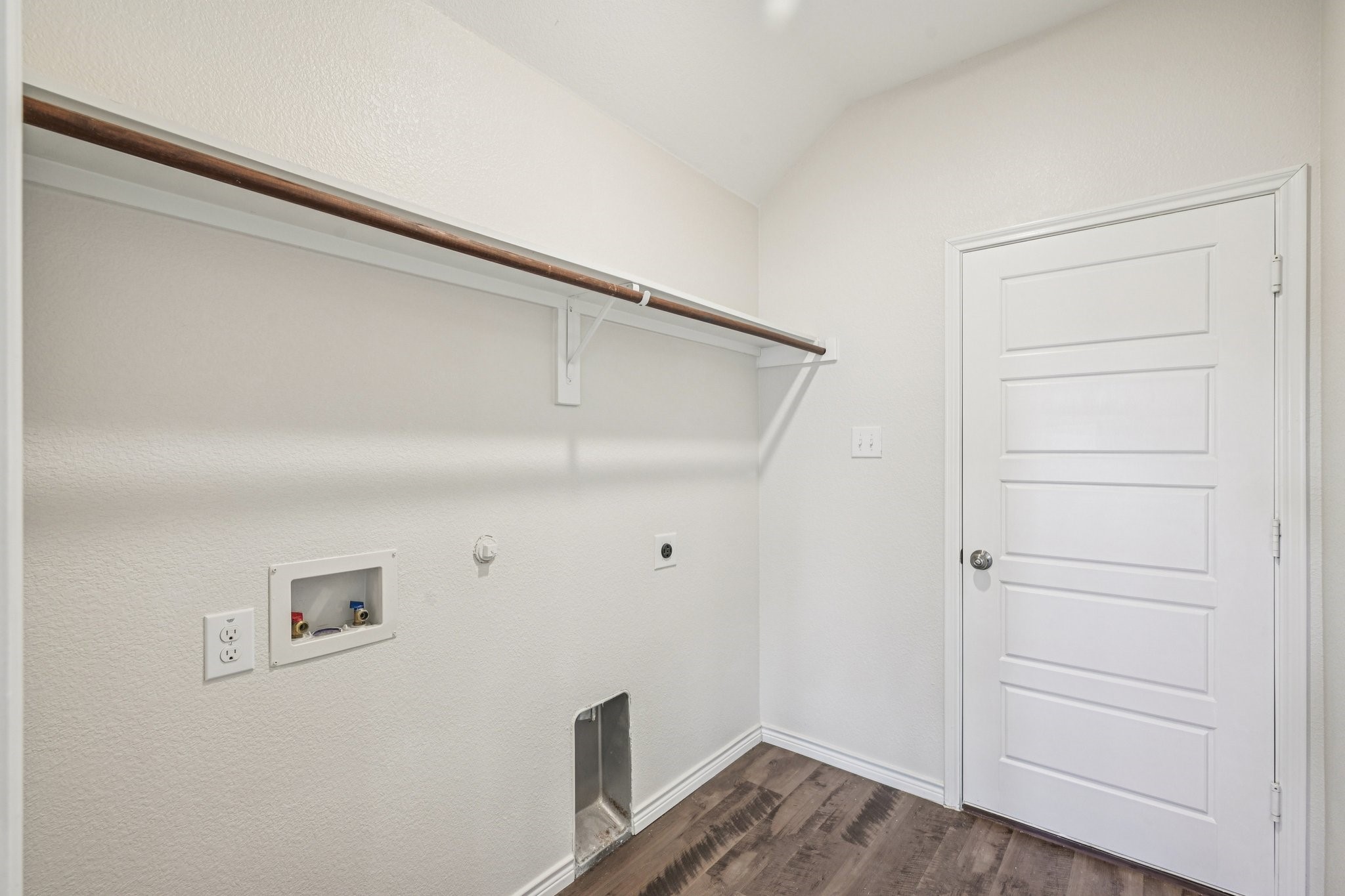 609 Bassett Hall Road Fate TX 75189