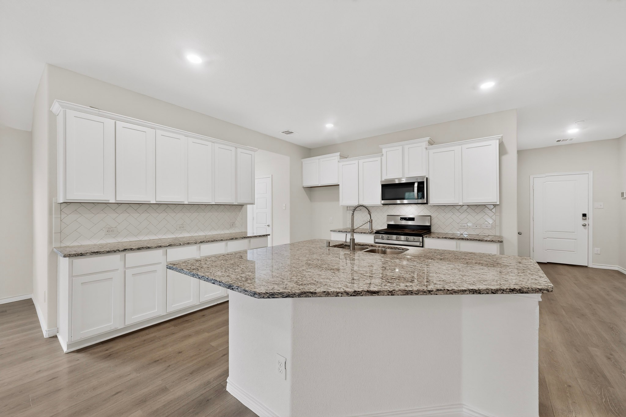 430 Forestridge Drive Fate TX 75087