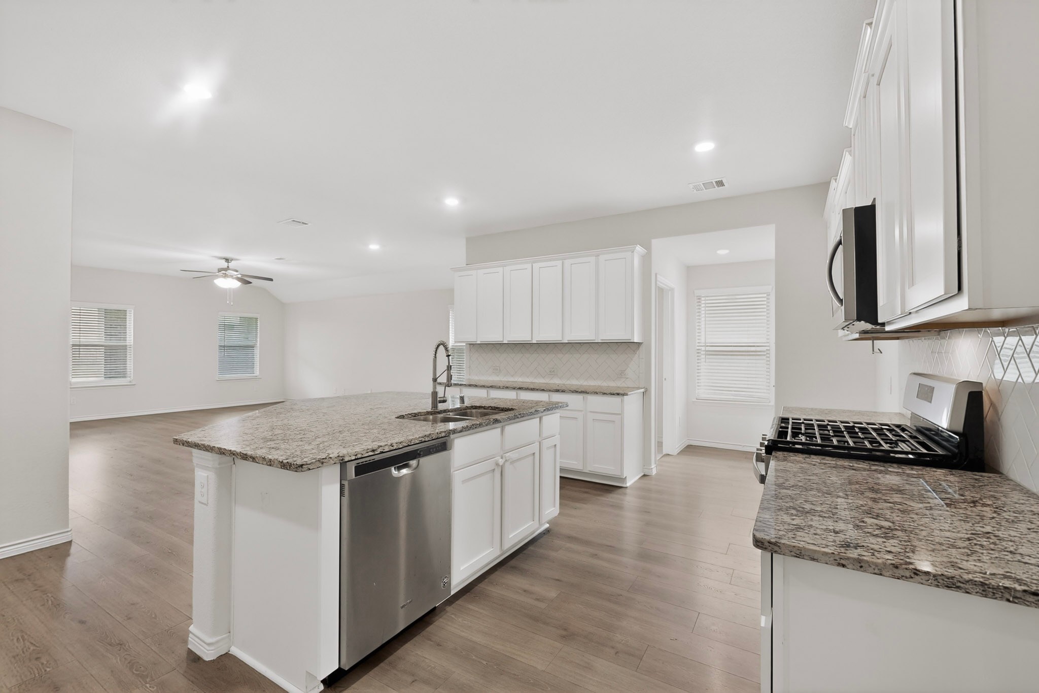 430 Forestridge Drive Fate TX 75087
