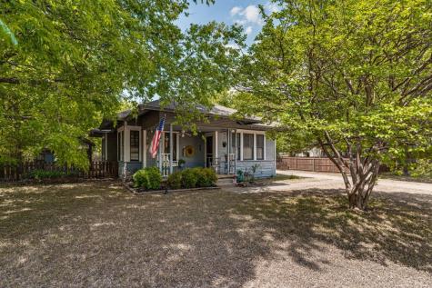 506 W Willingham Street Cleburne TX 76033