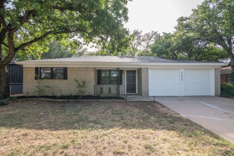 7033 Crabtree Lane North Richland Hills TX 76182