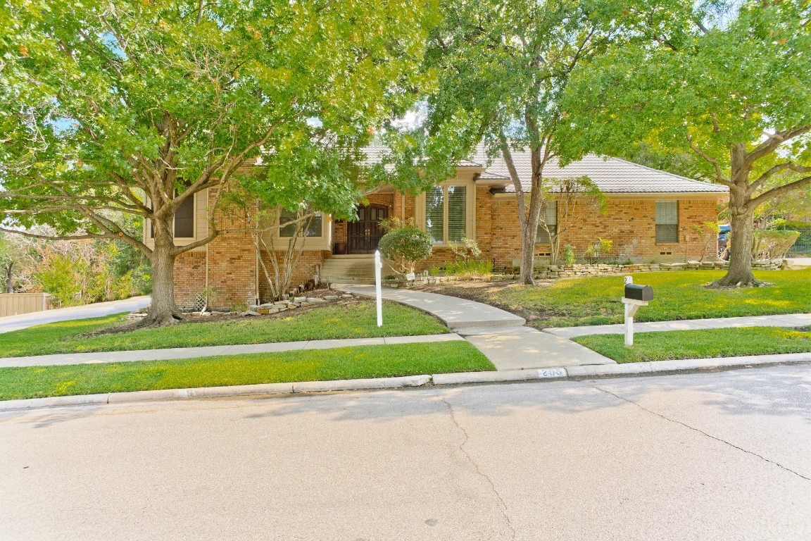 205 Balboa Street Irving TX 75062