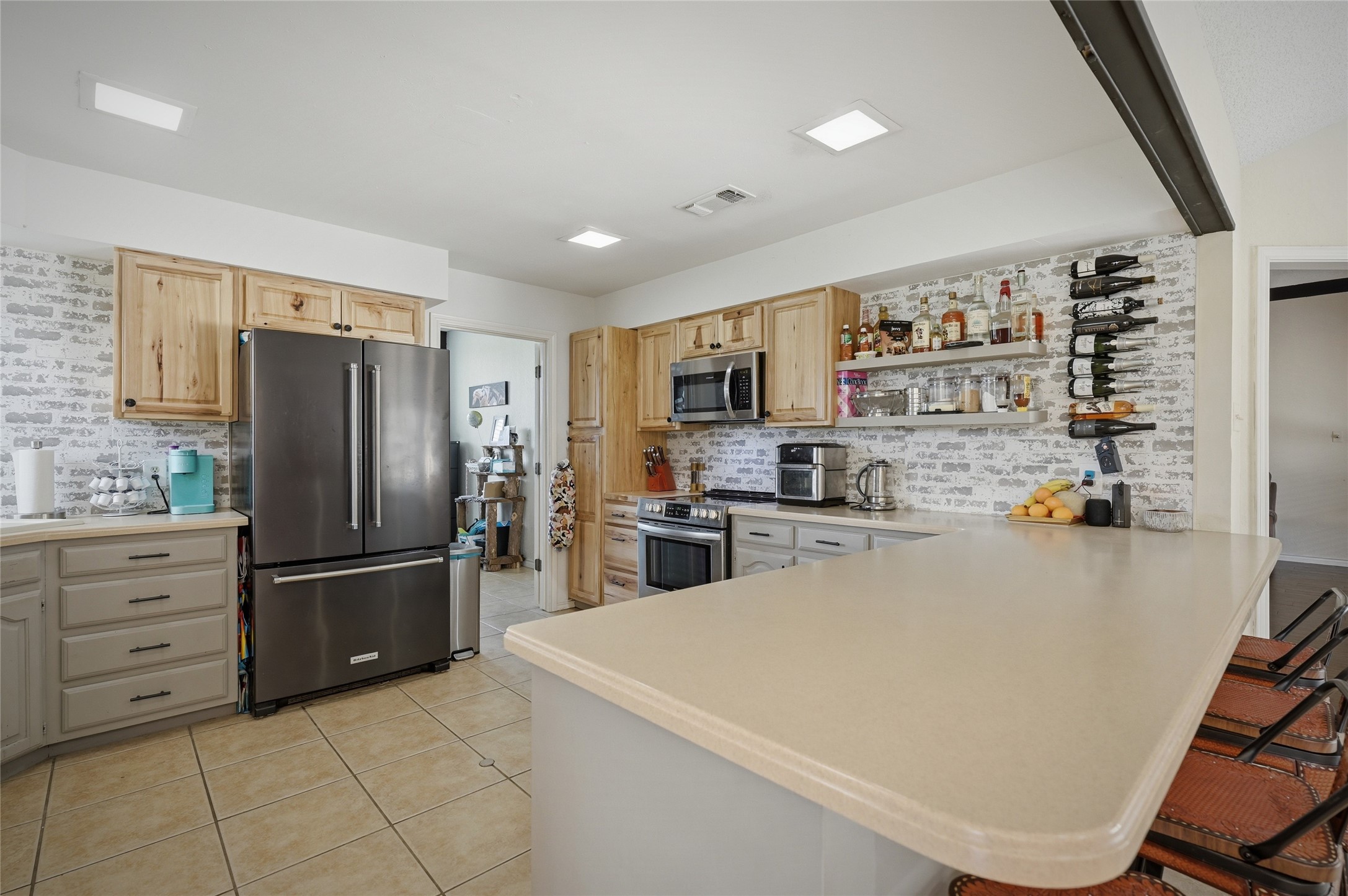 501 N Van Zandt Street Tioga TX 76271