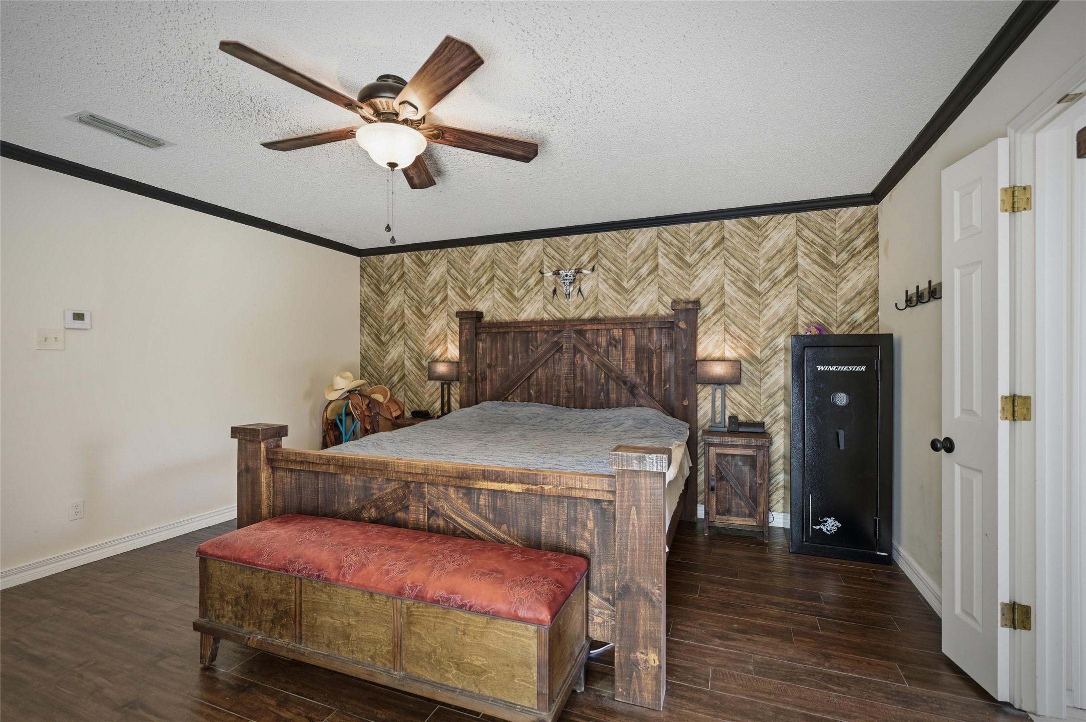 501 N Van Zandt Street Tioga TX 76271