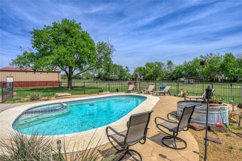 501 N Van Zandt Street Tioga TX 76271