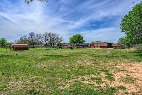 501 N Van Zandt Street Tioga TX 76271