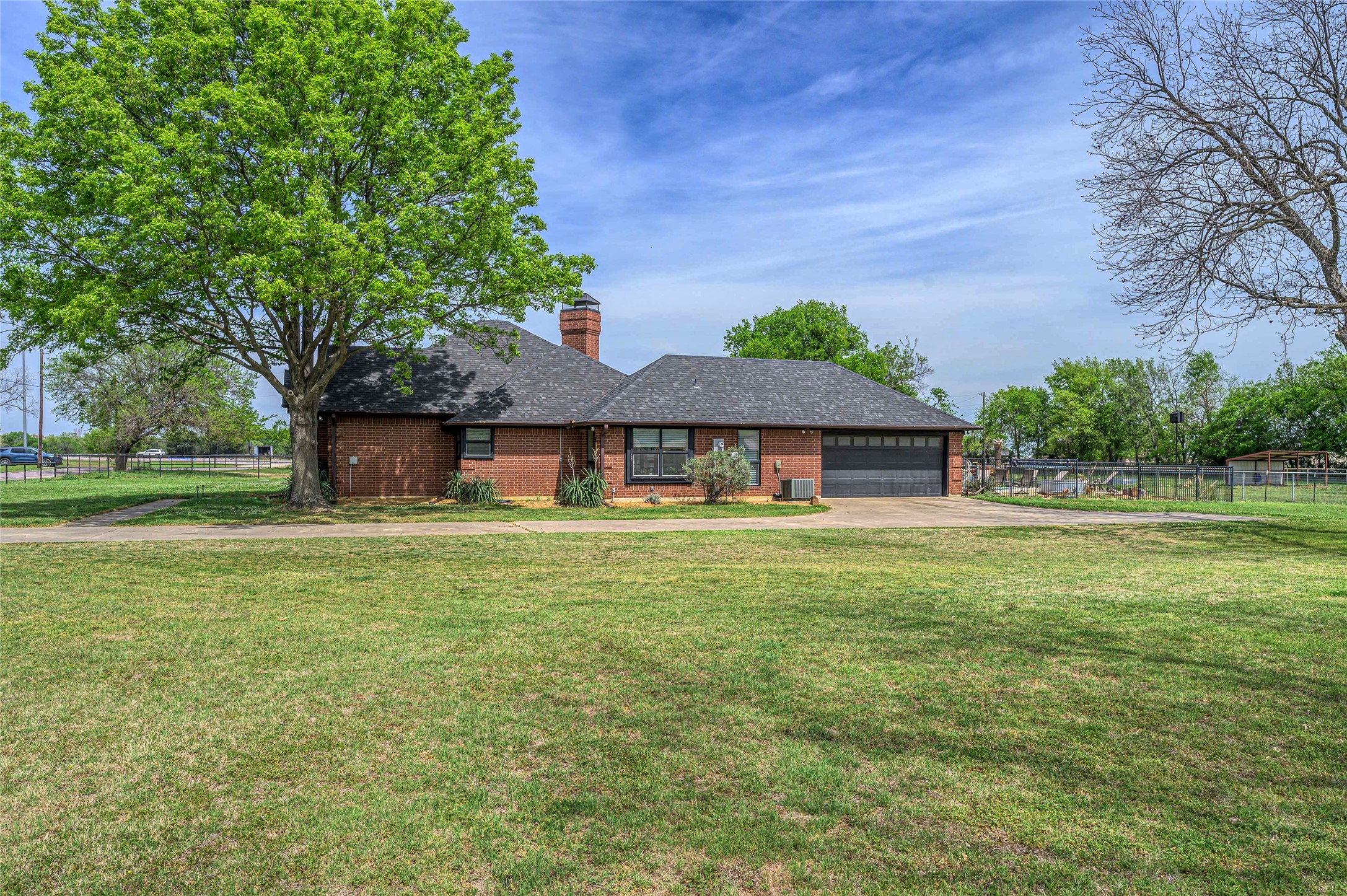 501 N Van Zandt Street Tioga TX 76271