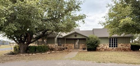 504 Loop Road Quanah TX 79252