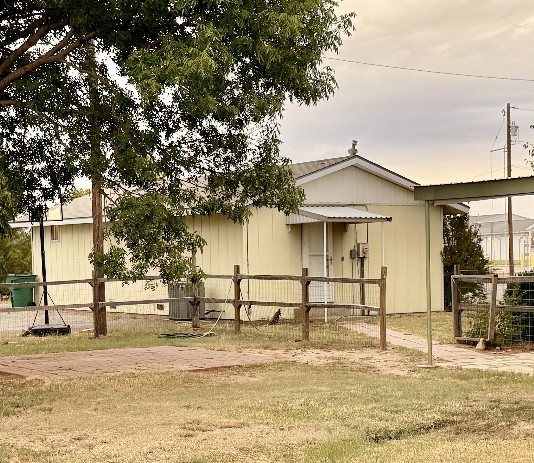 504 Loop Road Quanah TX 79252