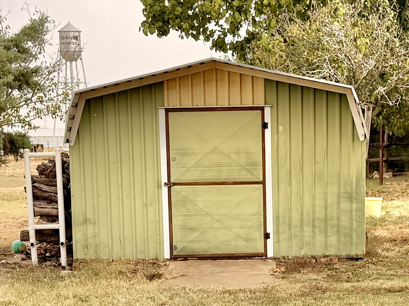 504 Loop Road Quanah TX 79252