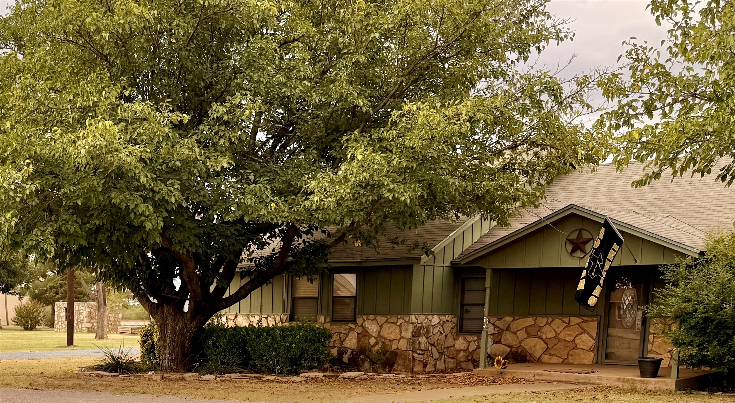 504 Loop Road Quanah TX 79252