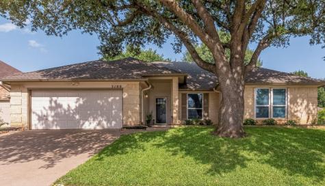 3100 Wildflower Court Bedford TX 76021