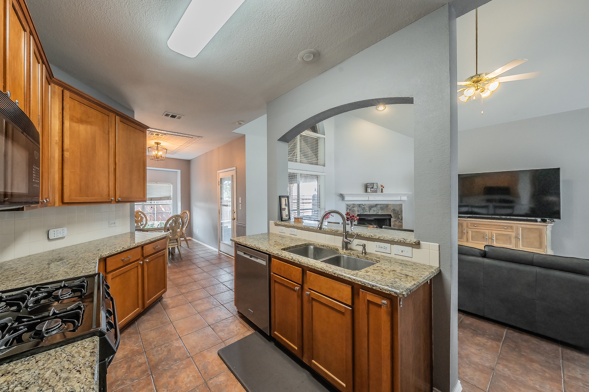 6621 Alliance Drive The Colony TX 75056