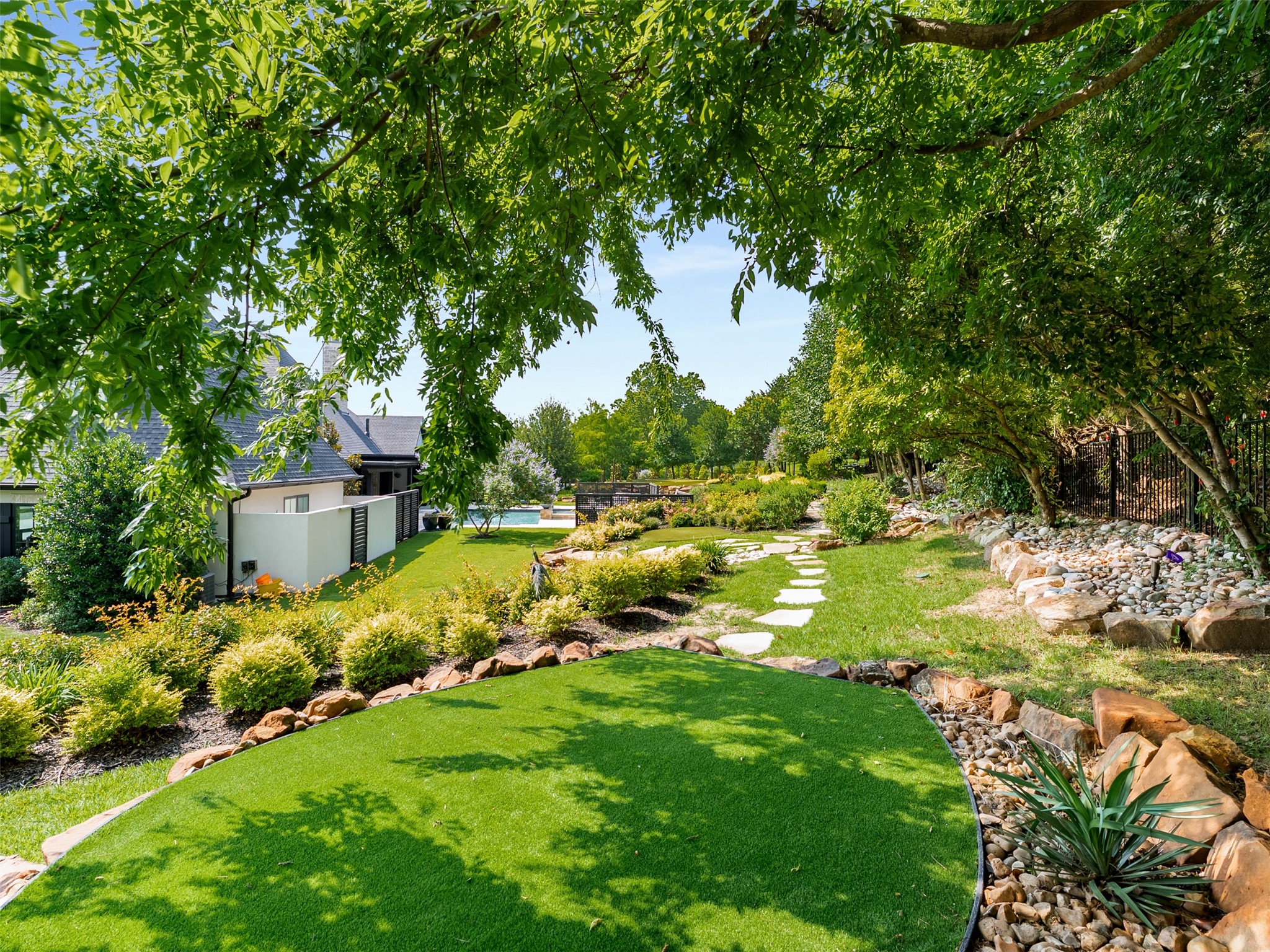 1370 Red Oak Trail Fairview TX 75069