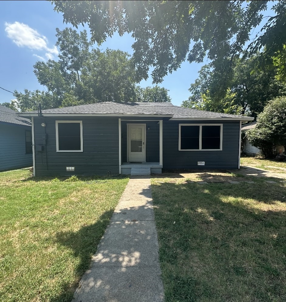 3811 Diamond Avenue Dallas TX 75215