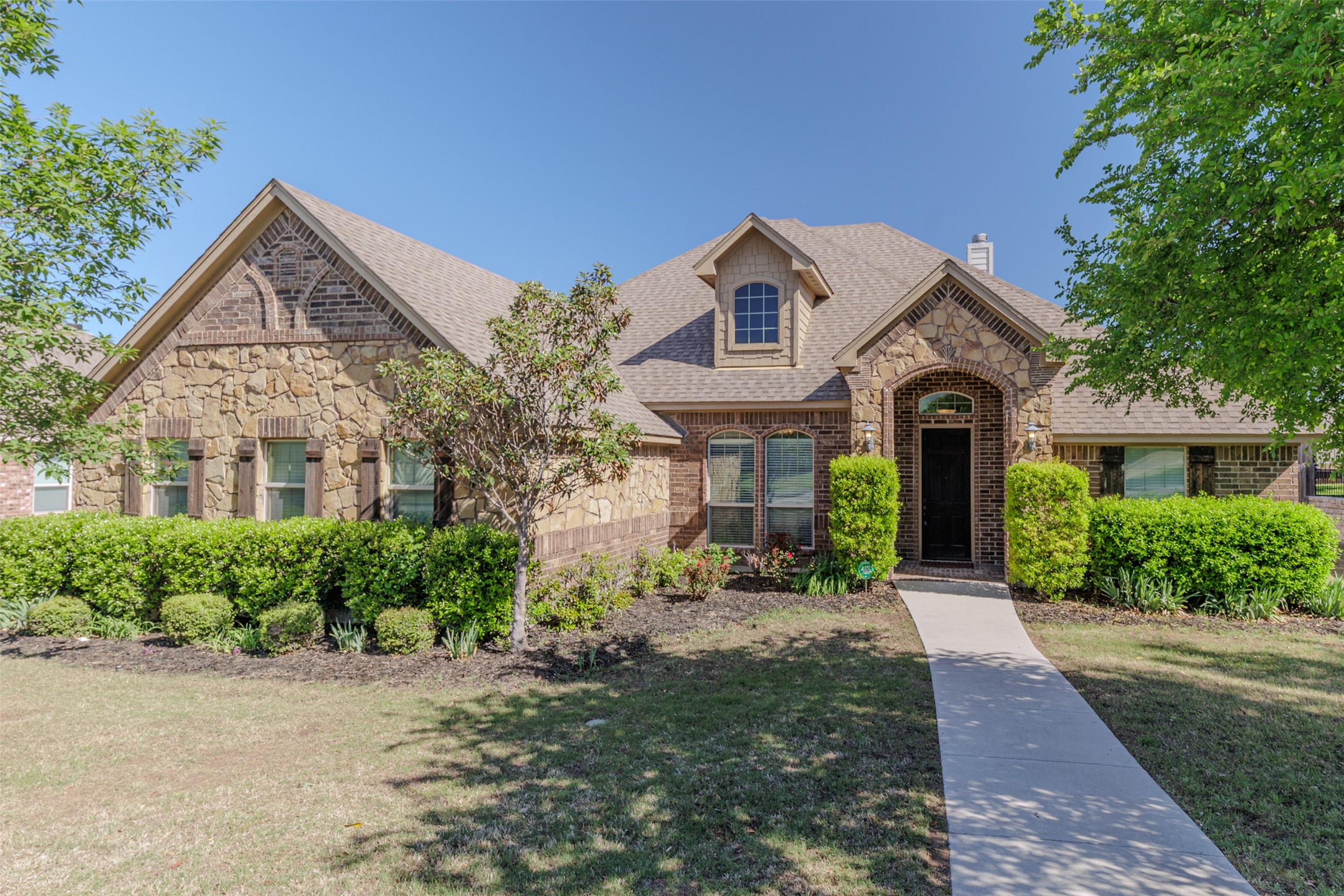 216 William Allen Lane Decatur TX 76234