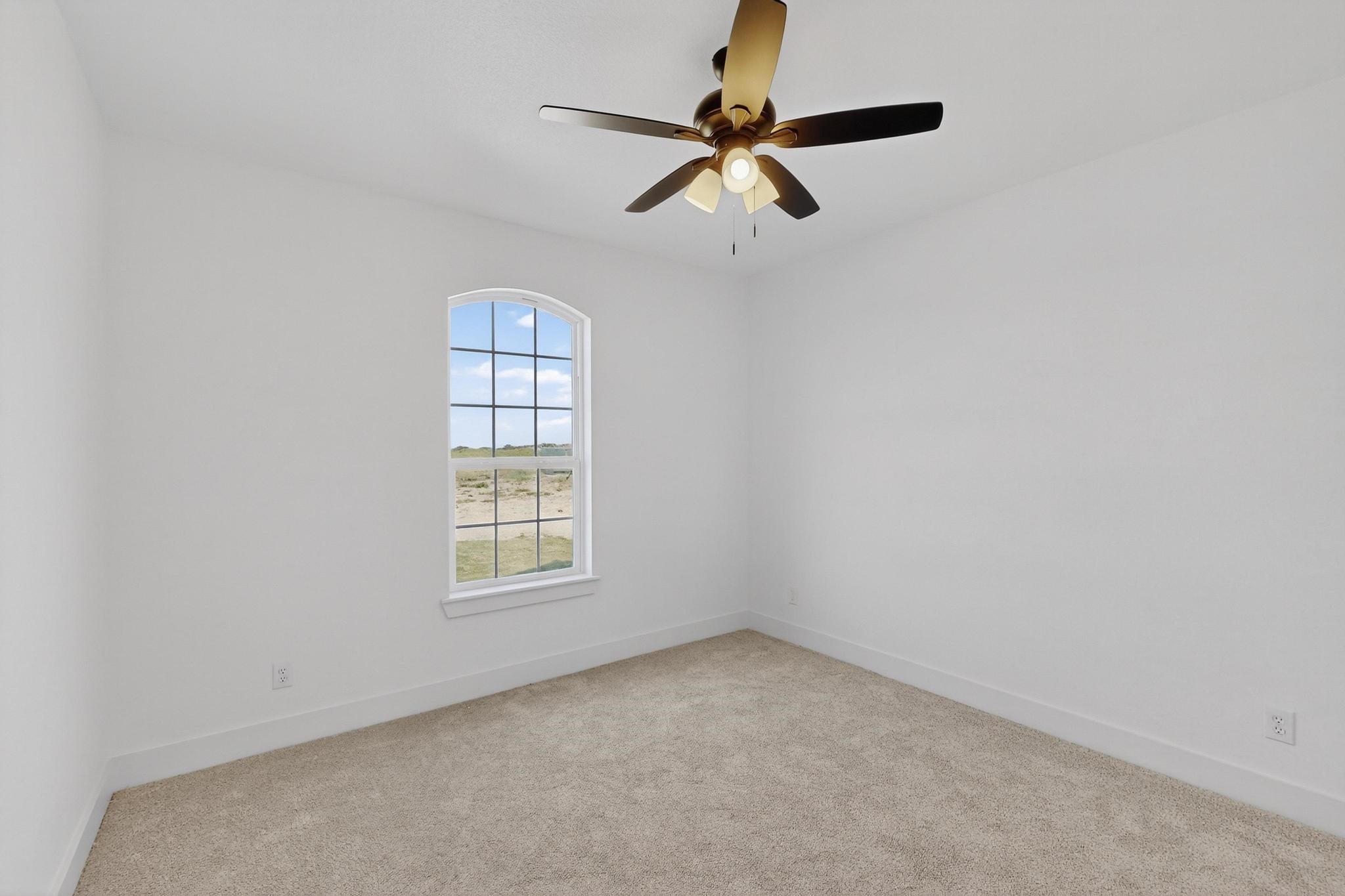 1025 Gonzollas Road Springtown TX 76082