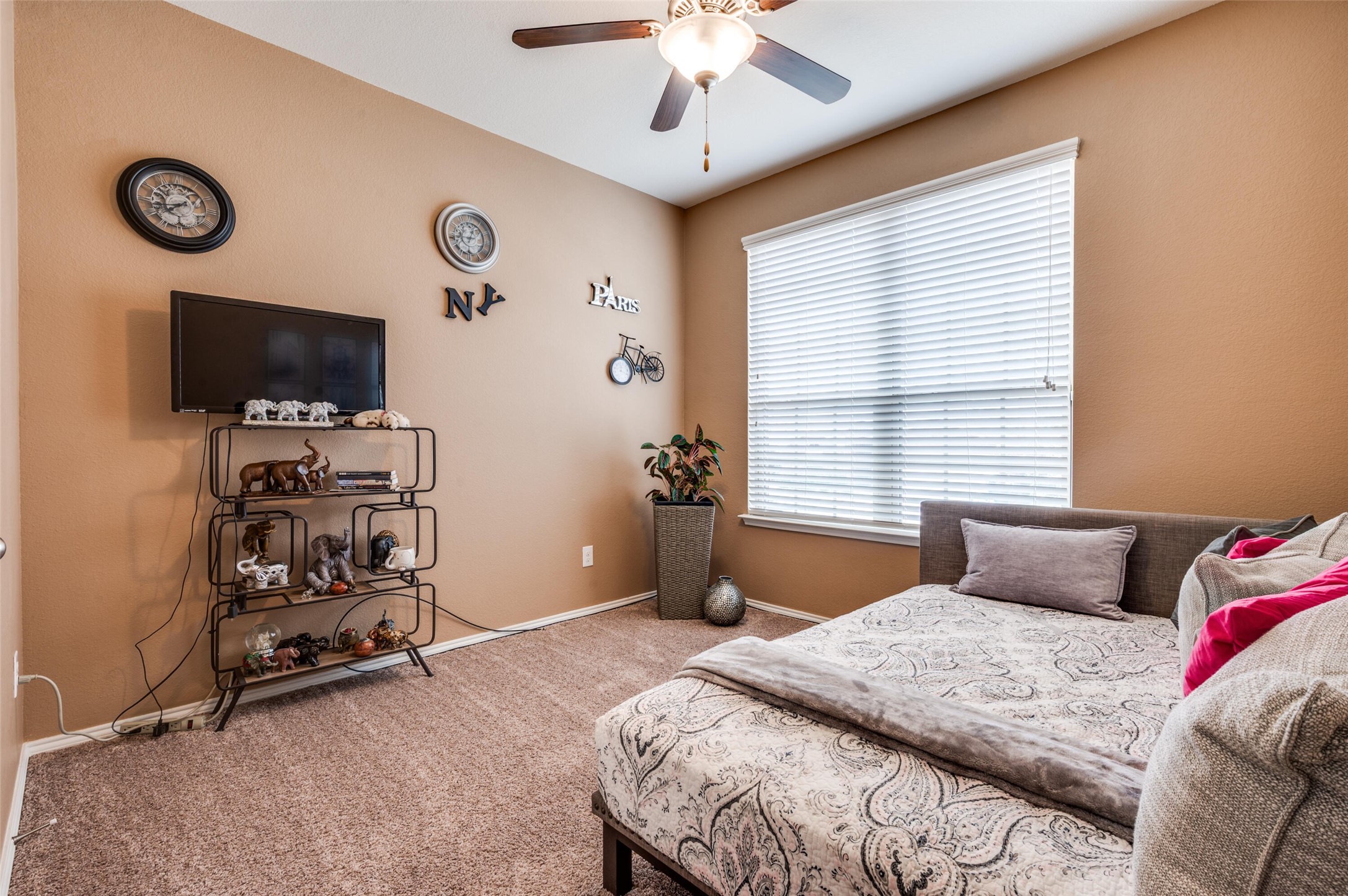 1525 Acmite Avenue Cross Roads TX 76227