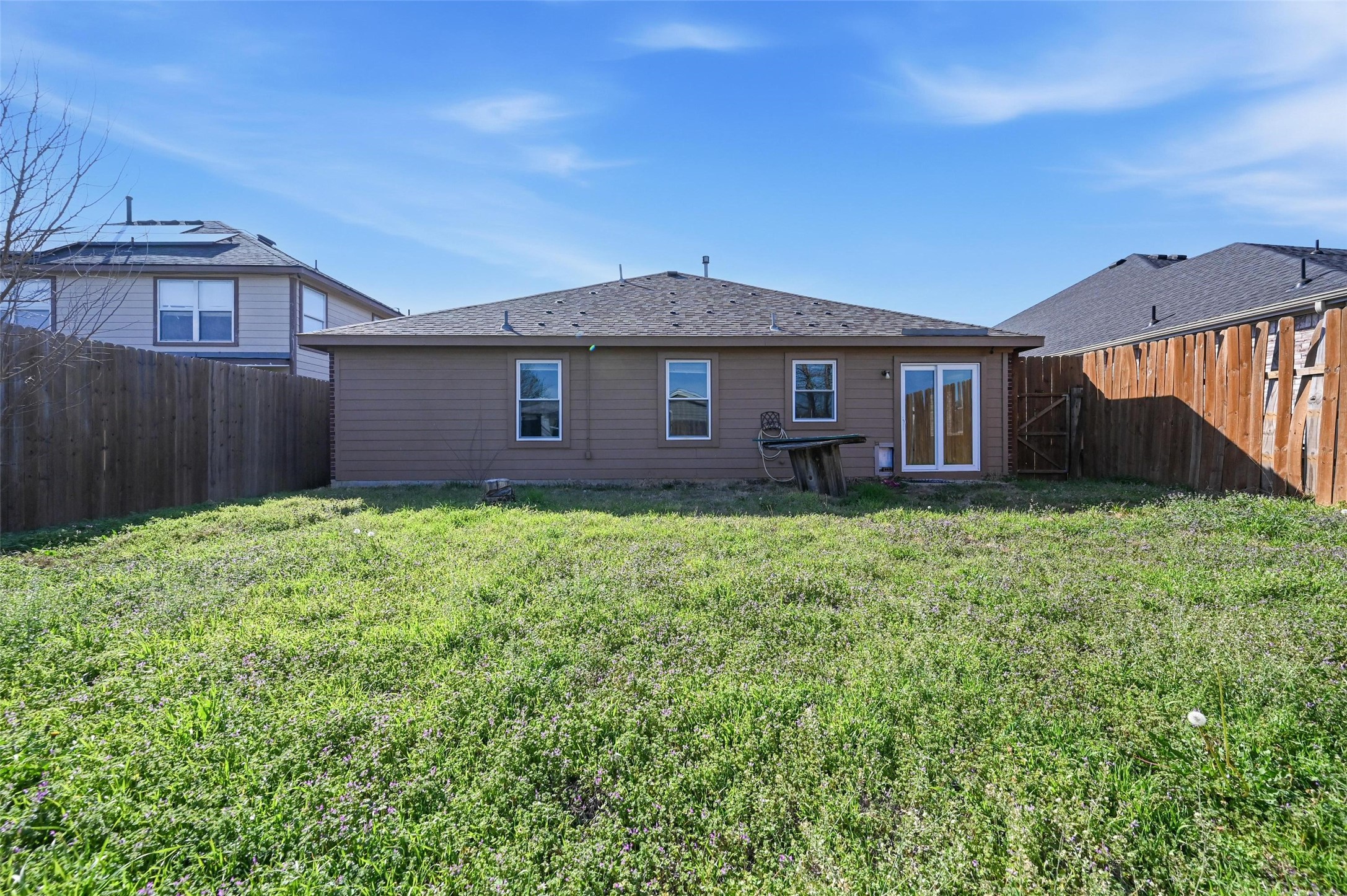 7411 Marsland Lane Arlington TX 76001
