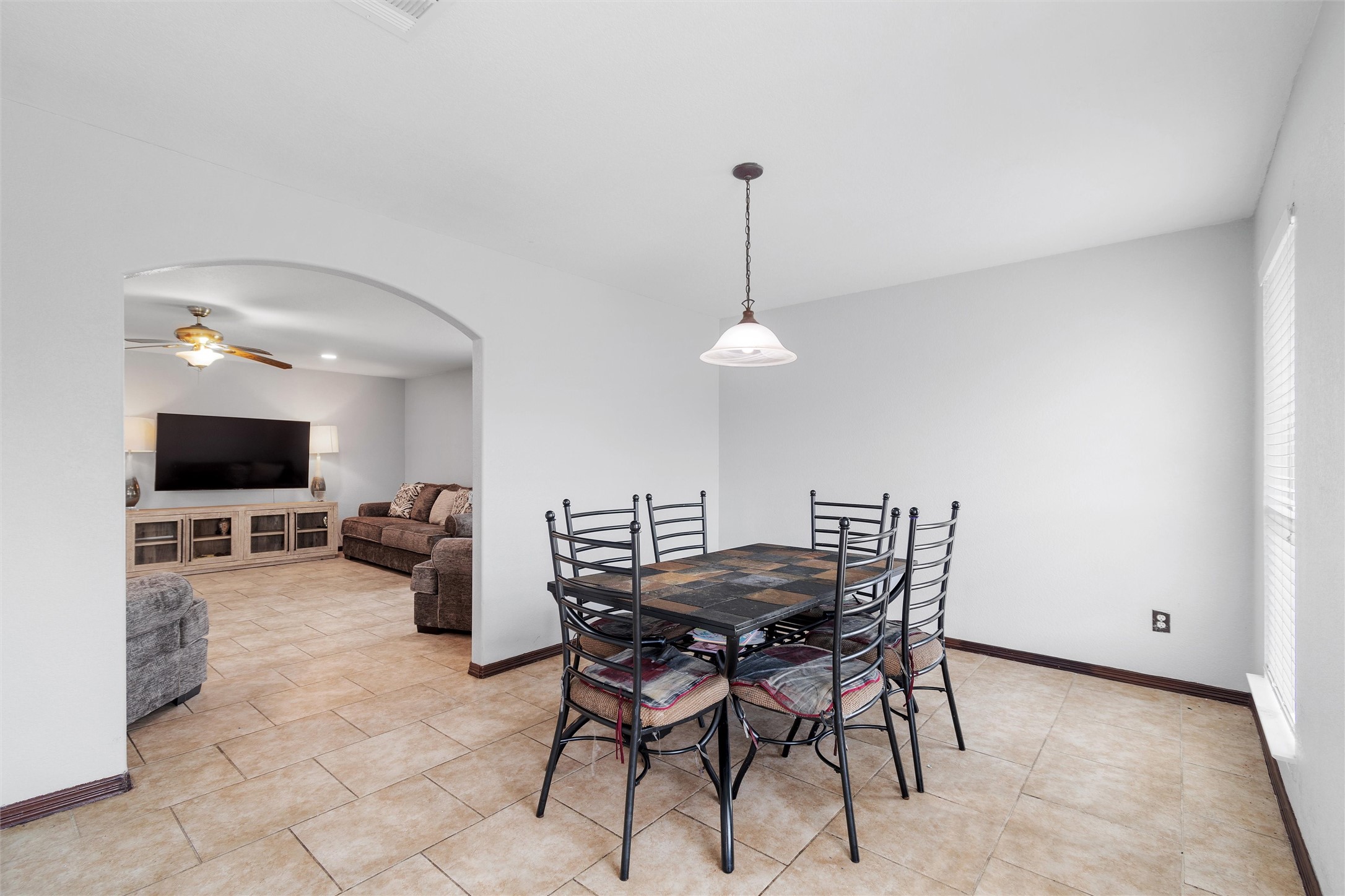 428 NE Murphy Road Burleson TX 76028