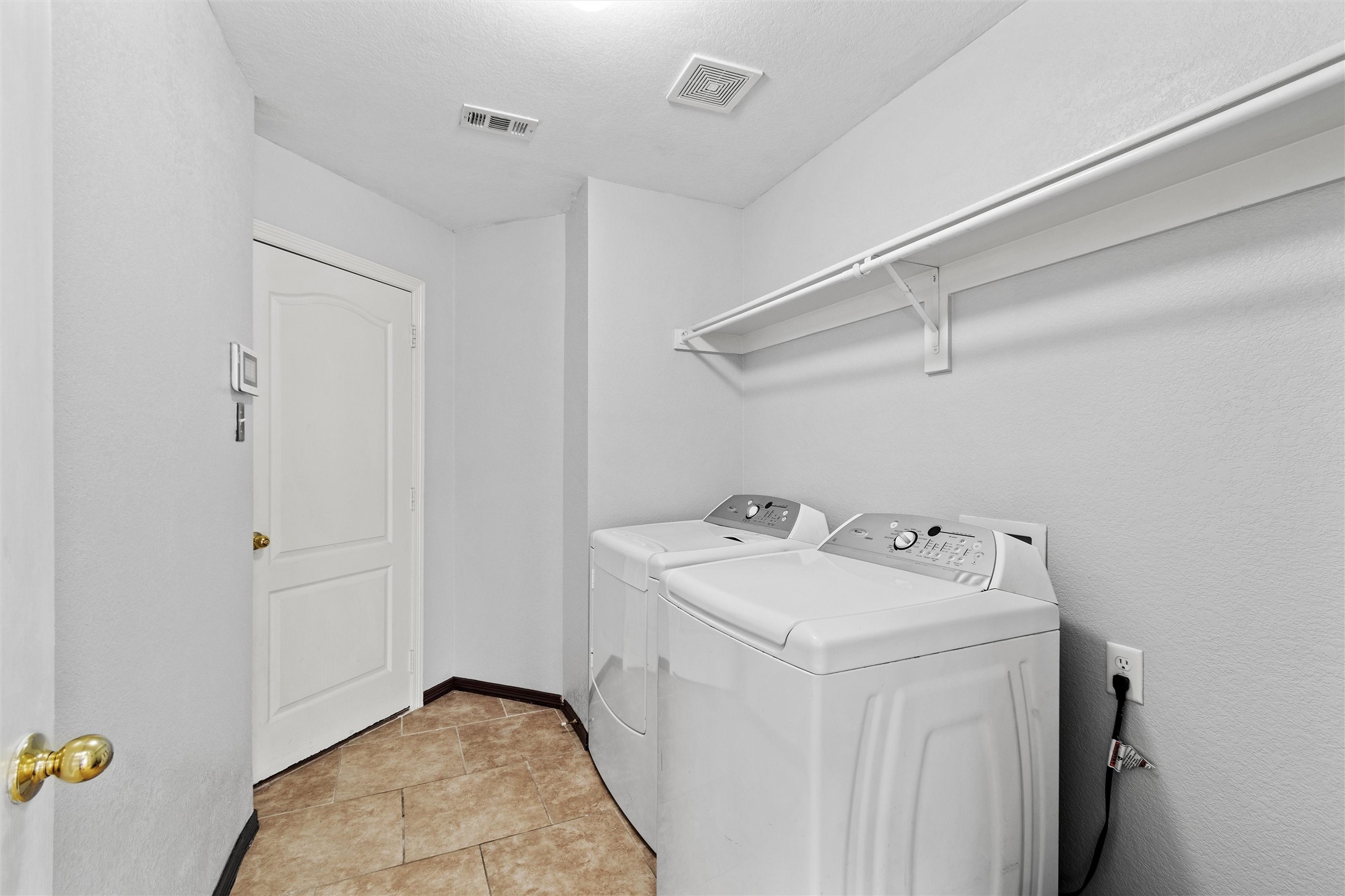428 NE Murphy Road Burleson TX 76028