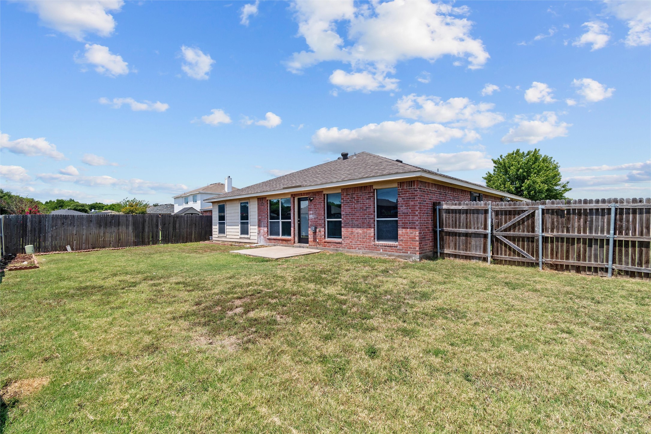 428 NE Murphy Road Burleson TX 76028