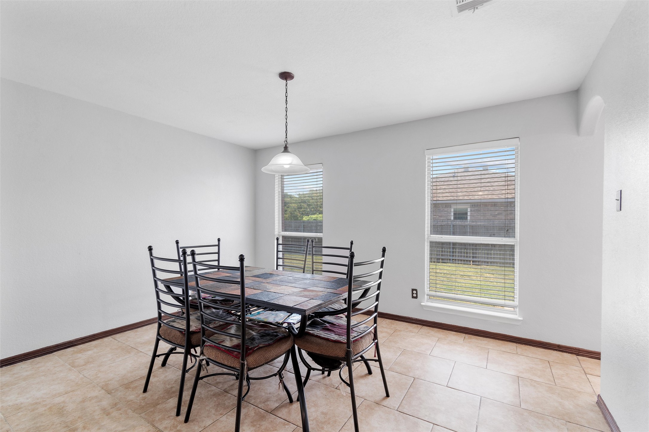 428 NE Murphy Road Burleson TX 76028