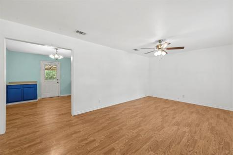 214 Wildflower Drive Gun Barrel City TX 75156