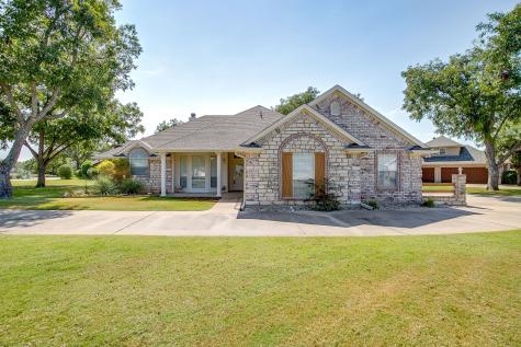 9401 Gimme Court Granbury TX 76049