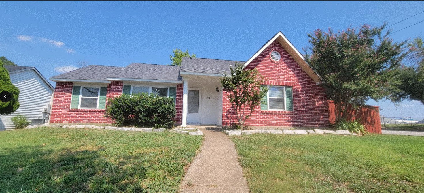 1502 Rahall Street Garland TX 75040